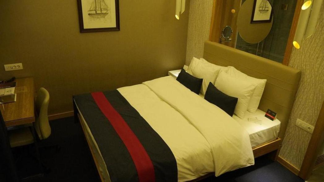 The Crater Hotel Tatvan Екстер'єр фото